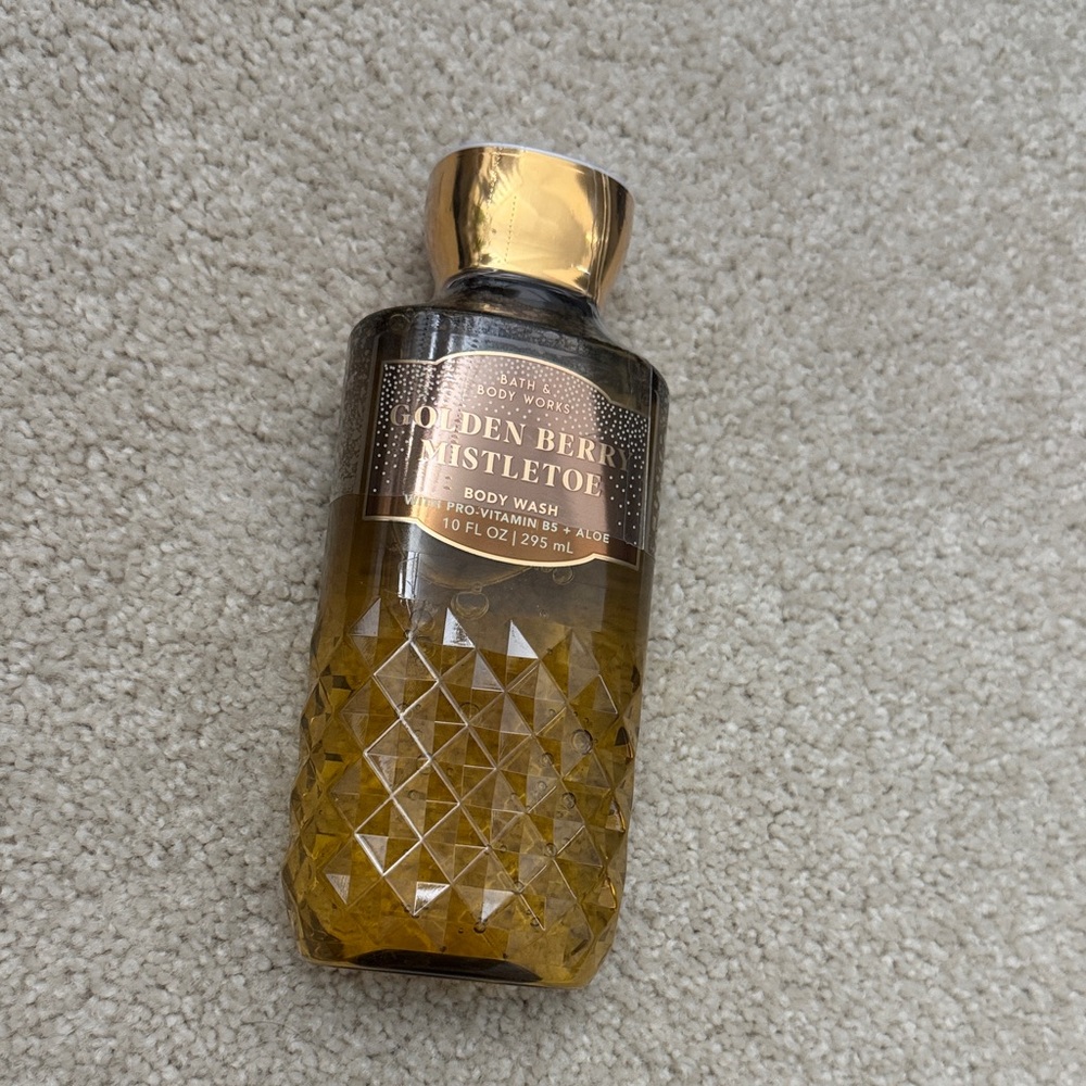 Bath & Body Works Golden Berry Mistletoe Body Wash NEW - Picture 5 of 7